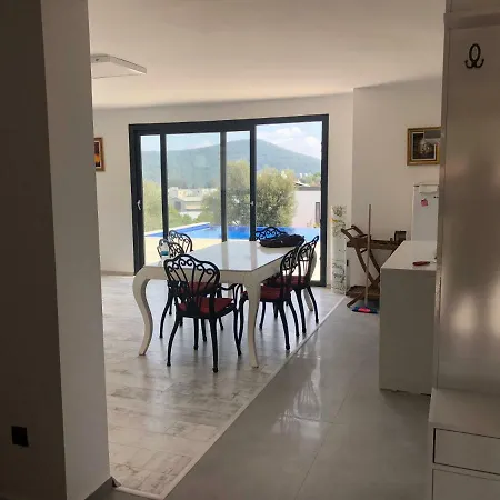 Villa Goelkoey